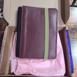 Roterfaden LTD_015 BRAND NEW M A5 SIZED Leather Taschenbegleiter Notebook Cover